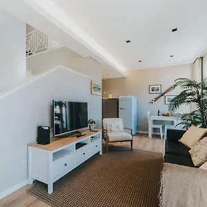 https://mansarda-dos-aranhas-by-madeira-best-apartments.madeira-islandshotels.com